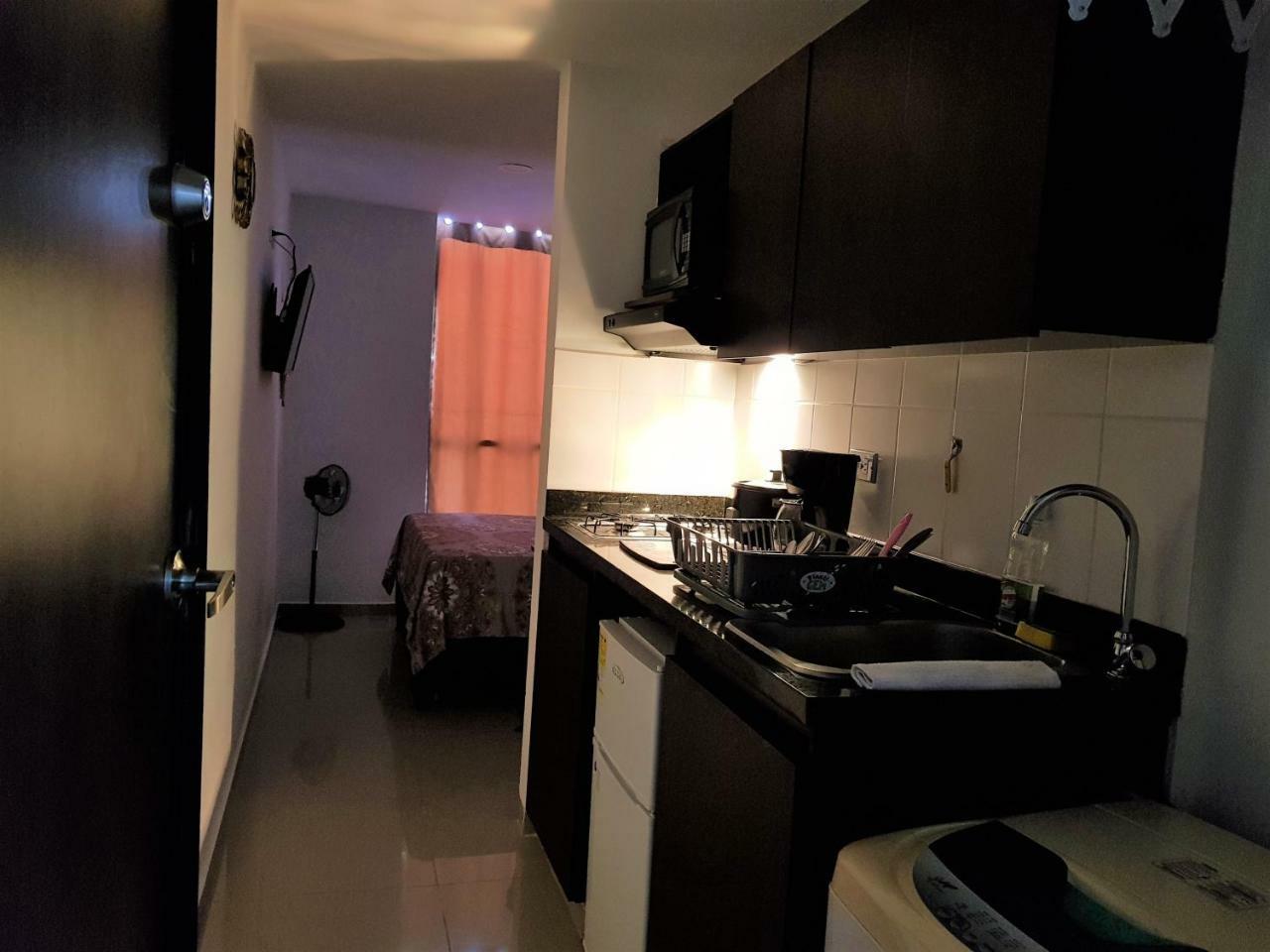 Apartasuites Medellin Los Molinos Buitenkant foto