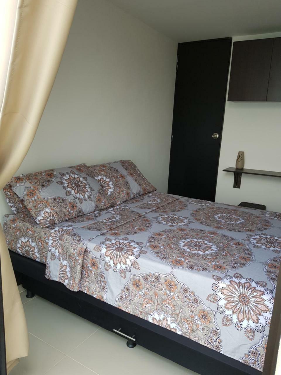 Apartasuites Medellin Los Molinos Buitenkant foto